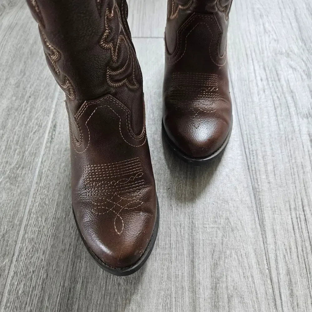 Kids Brown Embroidered Western Cowboy Boots – Size 2